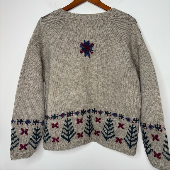 Vintage Talbots Wool Sweater Cardigan Petite Small Hand Knit Snowflakes Trees - Picture 6 of 11